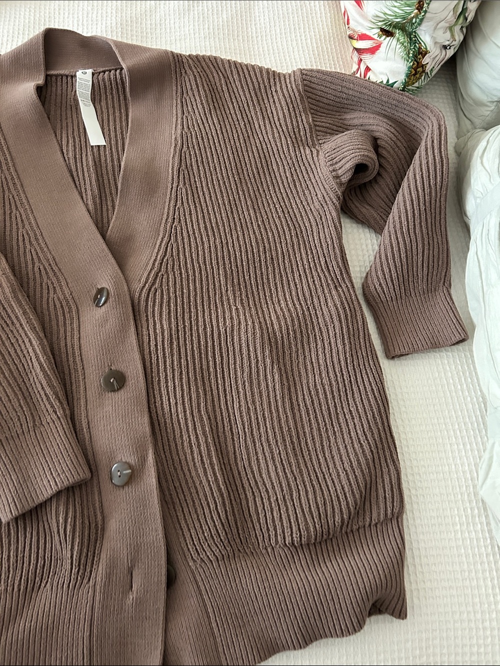 Lululemon Cardigan - Picture 3 of 5
